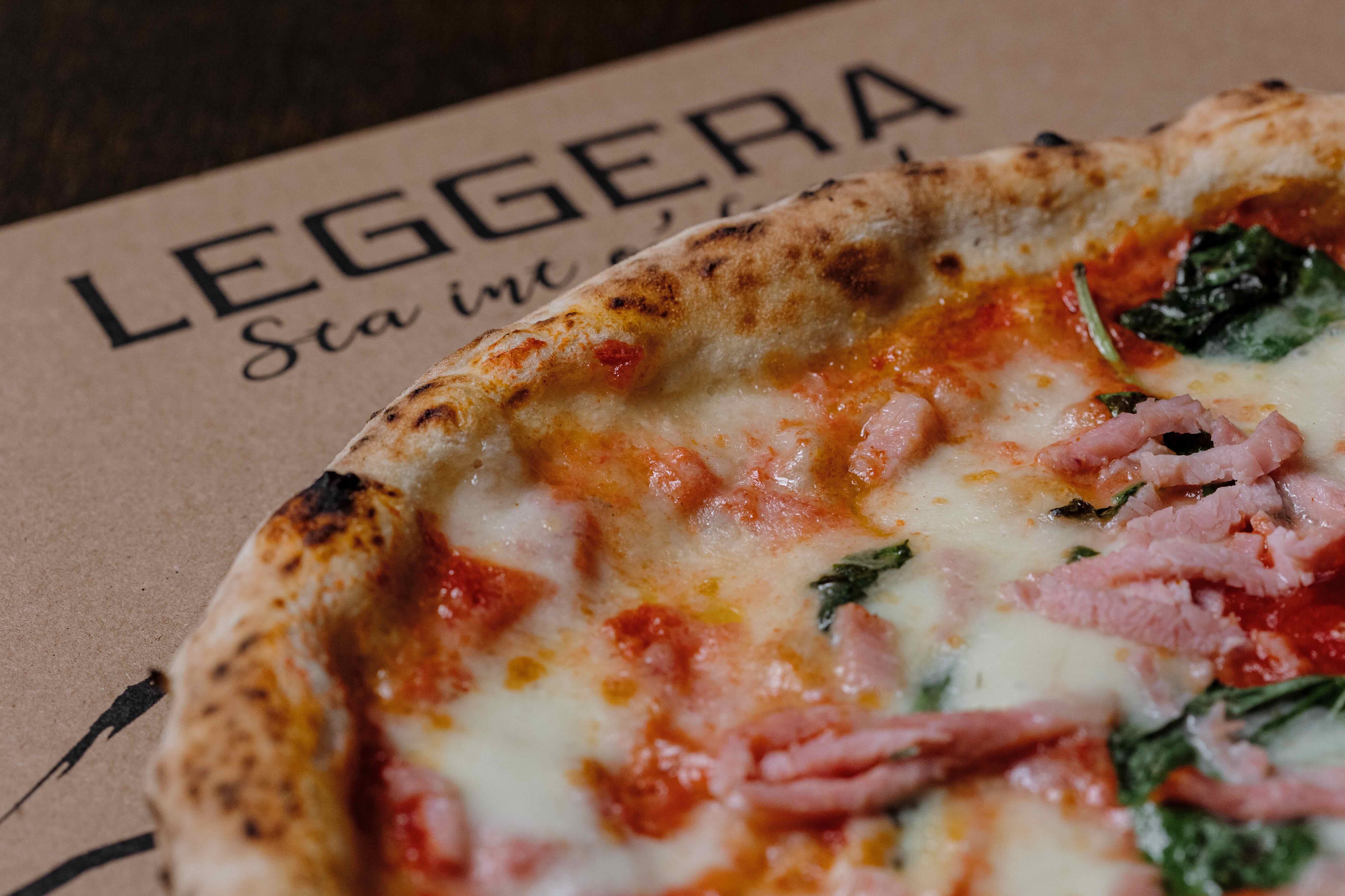 Leggera Pizza Napoletana